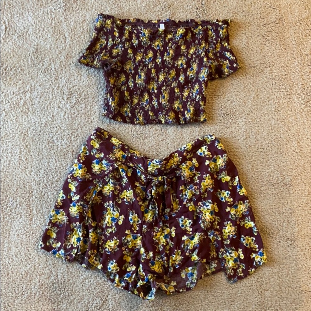 Two Piece Set